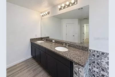 2436 Blowing Breeze Avenue, Kissimmee, FL 34744 - Photo 16