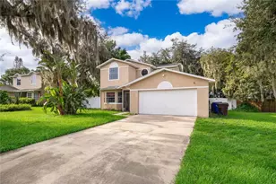 1588 Cypress Woods Cir, Saint Cloud, FL 34772 - Photo 2