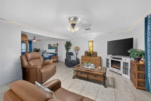 4914 Newton Ct, Saint Cloud, FL 34771 - Photo 16