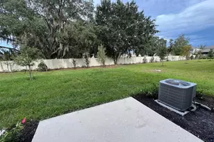 2779 Narcoossee Cmns Wy, Saint Cloud, FL 34771 - Photo 20