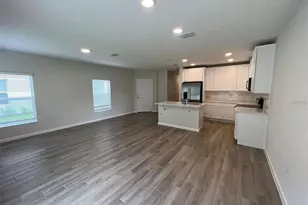 2779 Narcoossee Cmns Wy, Saint Cloud, FL 34771 - Photo 4