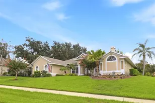 11310 Susans Point Dr, Clermont, FL 34711 - Photo 4