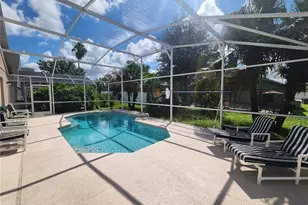 2914 Blooming Alamanda Loop, Kissimmee, FL 34747 - Photo 2