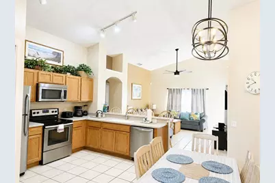 2914 Blooming Alamanda Loop, Kissimmee, FL 34747 - Photo 6