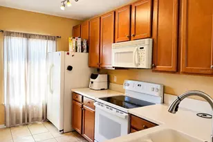106 Weymouth Dr, Davenport, FL 33897 - Photo 6