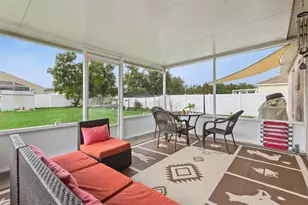 7973 Oak Run Cir, Lakeland, FL 33809 - Photo 30