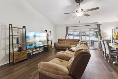 7973 Oak Run Circle, Lakeland, FL 33809 - Photo 4