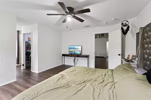 7973 Oak Run Cir, Lakeland, FL 33809 - Photo 16