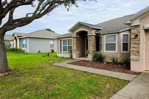 7973 Oak Run Cir, Lakeland, FL 33809 - Photo 2