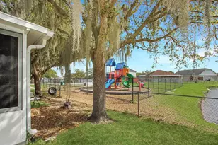 2927 Elbib Dr, Saint Cloud, FL 34772 - Photo 20