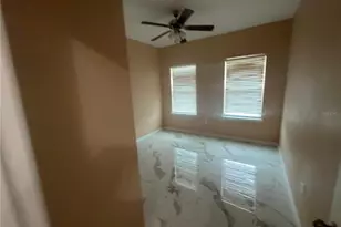 5583 Toulouse Ln, Saint Cloud, FL 34771 - Photo 18