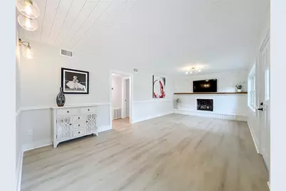 227 W Bay Street, Winter Garden, FL 34787 - Photo 4