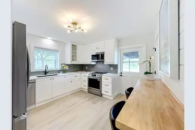 227 W Bay Street, Winter Garden, FL 34787 - Photo 2