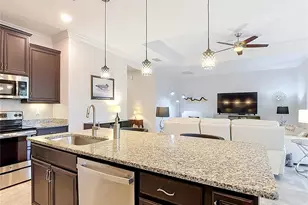 421 Treviso Dr, Poinciana, FL 34759 - Photo 10