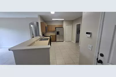 911 Gloucester Court, Kissimmee, FL 34758 - Photo 2