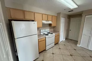 10831 Windsor Walk Dr, Orlando, FL 32837 - Photo 4