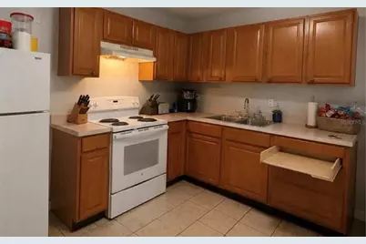 107 Lake Elizabeth Drive #B, Winter Haven, FL 33884 - Photo 2