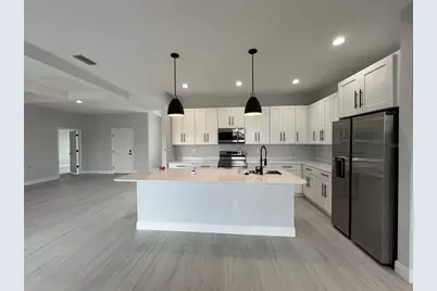 13335 Holtville Avenue, Port Charlotte, FL 33981 - Photo 2