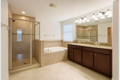 2037 Lake Side Avenue, Davenport, FL 33837 - Photo 24