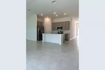 4816 Edensbridge Lane, Kissimmee, FL 34746 - Photo 4