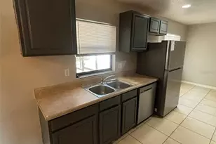 661 N Delmonte Ct, Kissimmee, FL 34758 - Photo 10