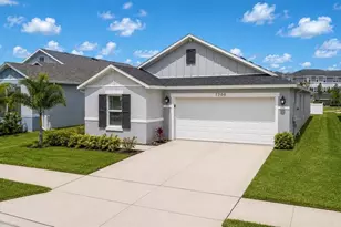 9061 Oscraft Dr, Davenport, FL 33896 - Photo 2