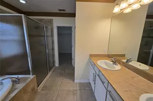 2246 Waukegan Dr, Kissimmee, FL 34758 - Photo 18