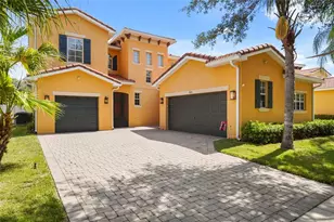 3827 Golden Knot Dr, Kissimmee, FL 34746 - Photo 2