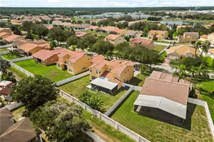 3827 Golden Knot Dr, Kissimmee, FL 34746 - Photo 10