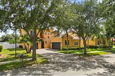 3827 Golden Knot Drive, Kissimmee, FL 34746 - Photo 4