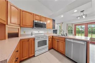 2810 Windsong Ln, Saint Cloud, FL 34772 - Photo 16