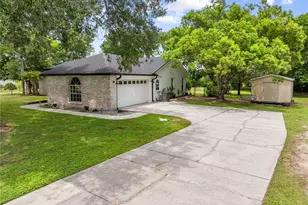 2810 Windsong Ln, Saint Cloud, FL 34772 - Photo 4