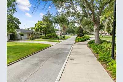 325 Florida Avenue, Saint Cloud, FL 34769 - Photo 14