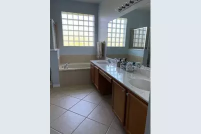 10076 Silver Laurel Way, Orlando, FL 32832 - Photo 10