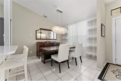 2803 Middleton Circle, Kissimmee, FL 34743 - Photo 10