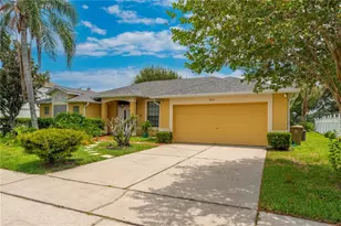 2803 Middleton Cir, Kissimmee, FL 34743 - Photo 1