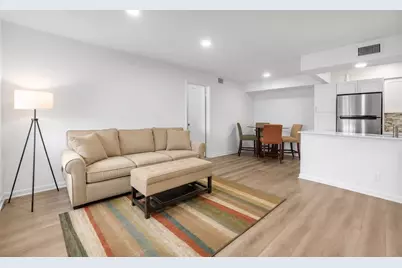 7178 Golf Colony Court #202, Lake Worth, FL 33467 - Photo 6