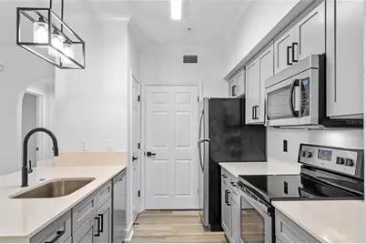 911 N Orange Avenue #309, Orlando, FL 32801 - Photo 6