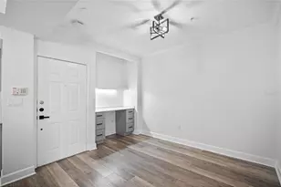 911 N Orange Ave, Orlando, FL 32801 - Photo 2