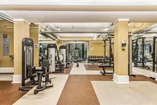 911 N Orange Ave, Orlando, FL 32801 - Photo 40