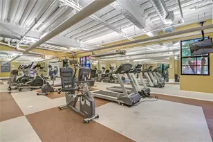 911 N Orange Ave, Orlando, FL 32801 - Photo 42