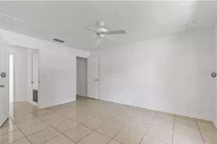 108 Sundown Ct, Davenport, FL 33896 - Photo 14