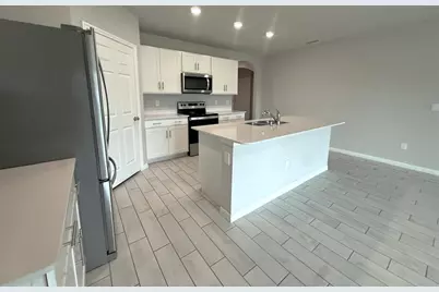 2045 Wanda Avenue N, Lehigh Acres, FL 33971 - Photo 4