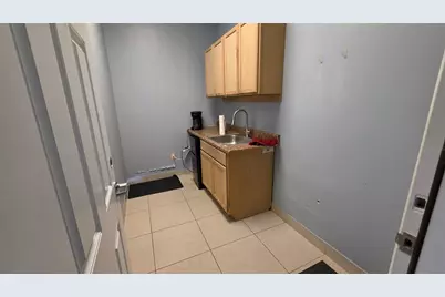 1901 S John Young Parkway #103, Kissimmee, FL 34741 - Photo 4