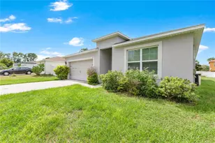 9 Flatfish Dr, Poinciana, FL 34759 - Photo 2