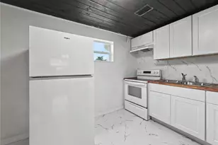 2848 W Harwood St, Orlando, FL 32805 - Photo 10