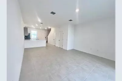 3200 Skyline Loop, Kissimmee, FL 34758 - Photo 14