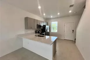 3200 Skyline Loop, Kissimmee, FL 34758 - Photo 4