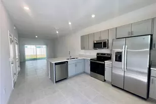 3200 Skyline Loop, Kissimmee, FL 34758 - Photo 2