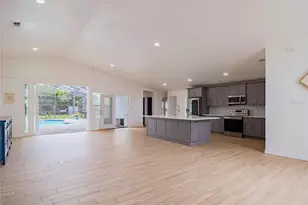 31439 Stirrup Ln, Wesley Chapel, FL 33543 - Photo 8